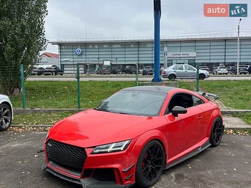 Купе Audi TT RS 2017 в Киеве