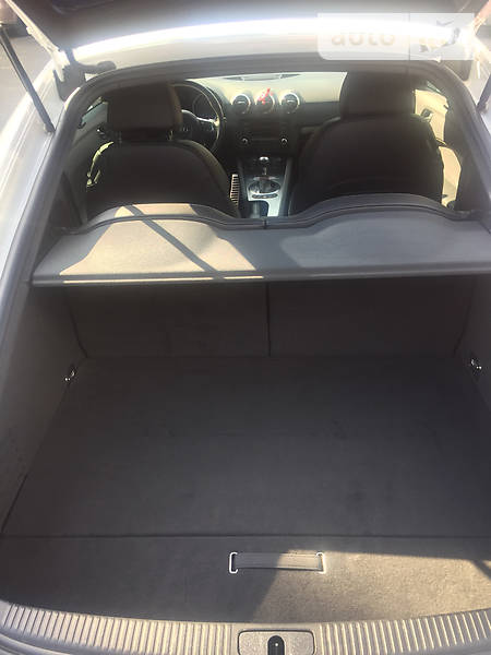 Купе Audi TT S 2010 в Киеве фото 10 Купе Audi TT S 2010 в Киеве