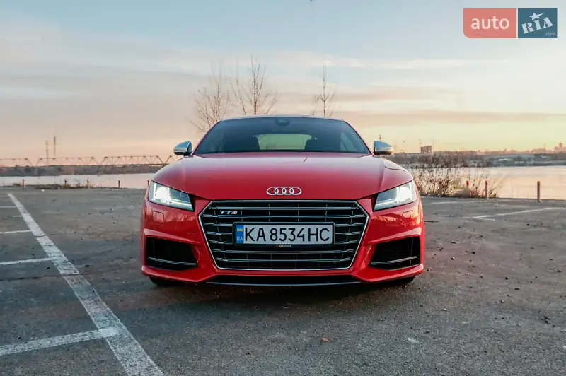 Audi TT S 2015