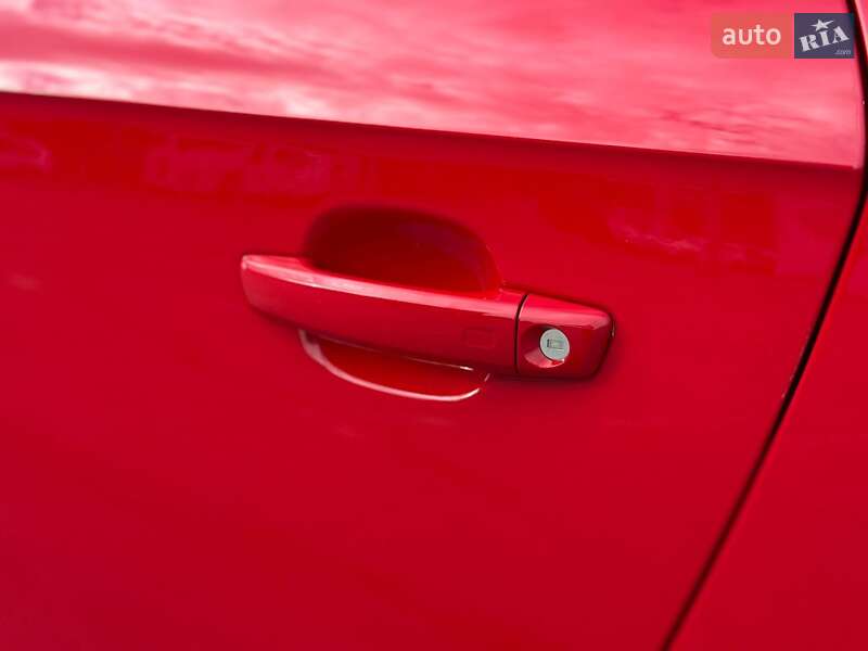 Купе Audi TT S 2016 в Киеве фото 10 Купе Audi TT S 2016 в Киеве