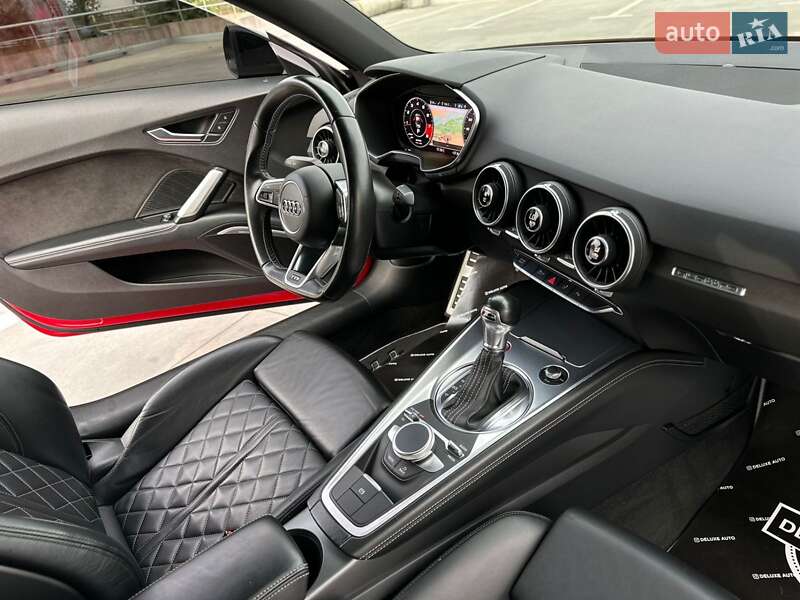 Купе Audi TT S 2016 в Киеве фото 34 Купе Audi TT S 2016 в Киеве