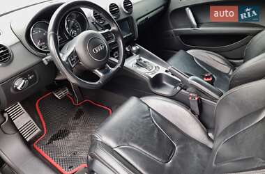 Купе Audi TT S 2012 в 