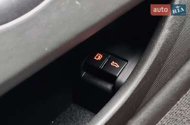 Купе Audi TT S 2012 в 