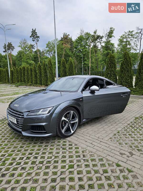 Купе Audi TT S 2016 в Харькове
