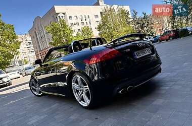Купе Audi TT S 2012 в 