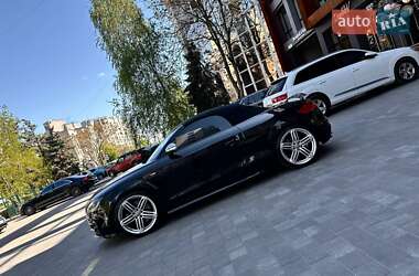 Купе Audi TT S 2012 в 