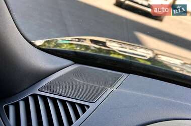 Купе Audi TT S 2012 в 