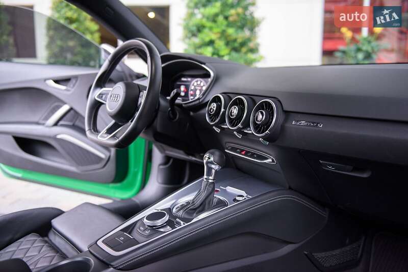 Купе Audi TT S 2016 в Кривом Роге