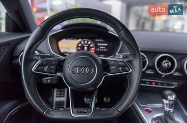 Купе Audi TT S 2016 в 
