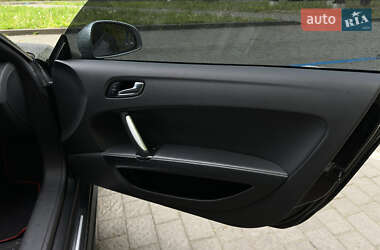Купе Audi TT S 2012 в 