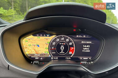 Купе Audi TT S 2016 в 