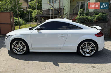 Купе Audi TT S 2011 в 