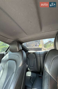 Купе Audi TT S 2011 в 