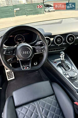 Купе Audi TT S 2020 в 