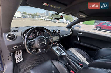 Купе Audi TT S 2011 в 