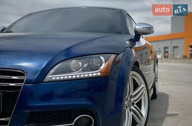 Купе Audi TT S 2011 в 