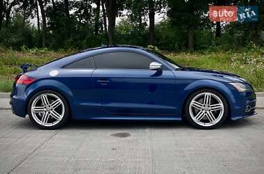 Купе Audi TT S 2011 в 