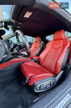 Купе Audi TT S 2015 в 