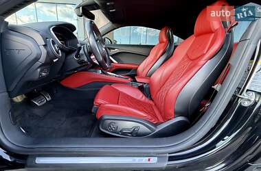 Купе Audi TT S 2015 в 
