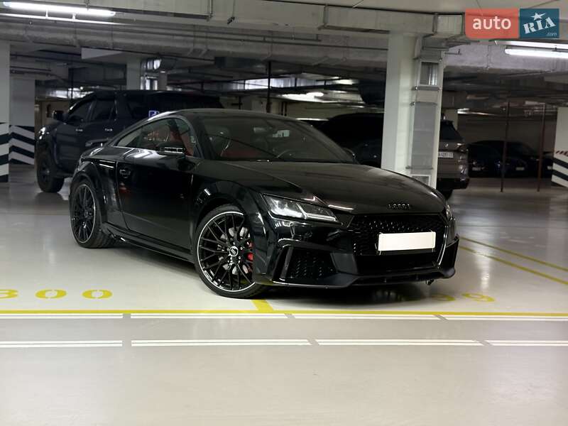 Купе Audi TT S 2023 в 