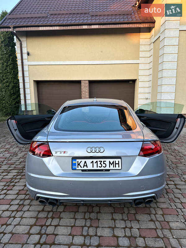 Купе Audi TT S 2016 в Киеве