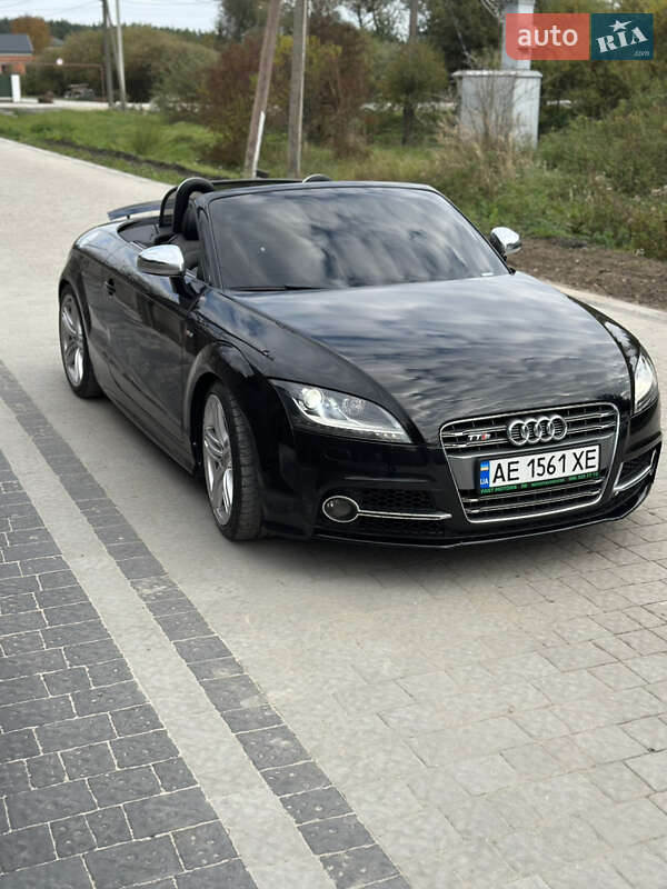 Купе Audi TT S 2012 в Львові фото 15 Купе Audi TT S 2012 в Львові