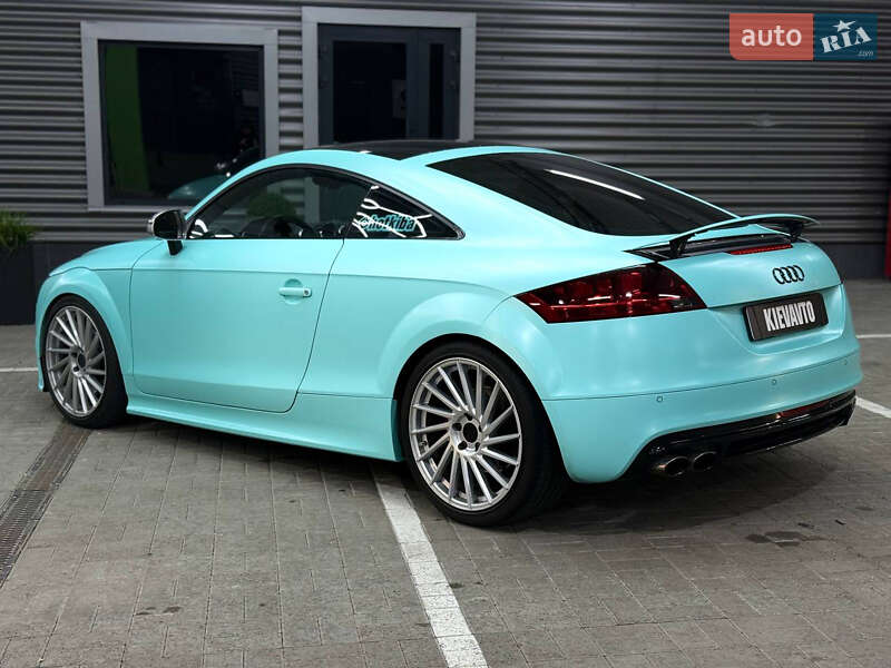 Купе Audi TT S 2009 в Києві