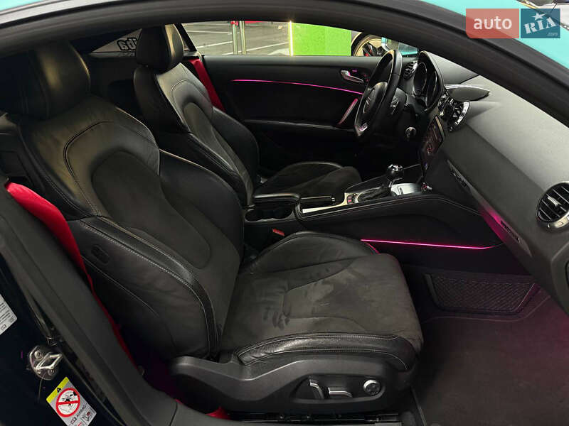 Купе Audi TT S 2009 в Києві