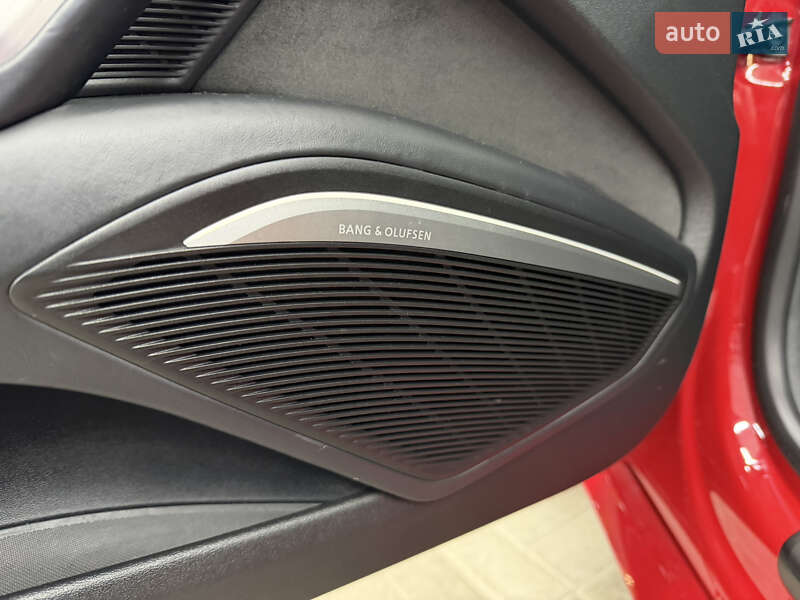 Купе Audi TT S 2016 в Киеве фото 21 Купе Audi TT S 2016 в Киеве