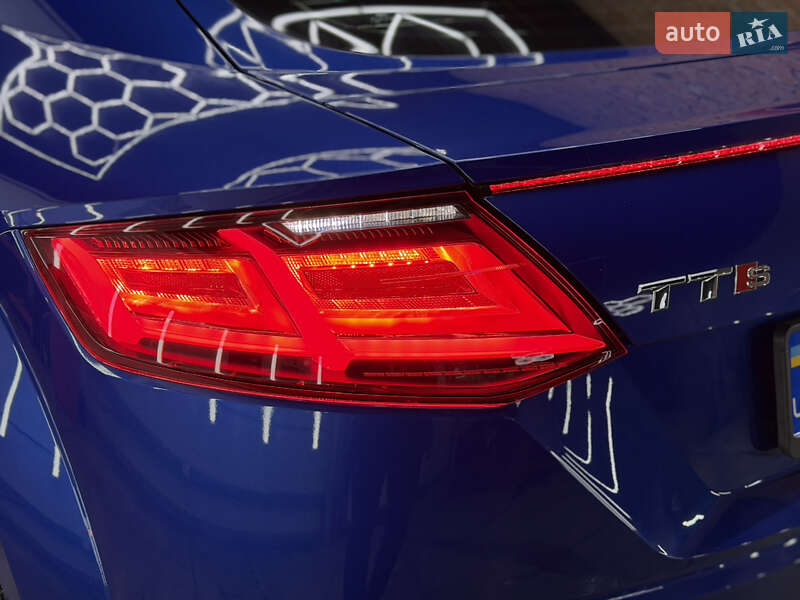 Купе Audi TT S 2016 в Хмельницькому