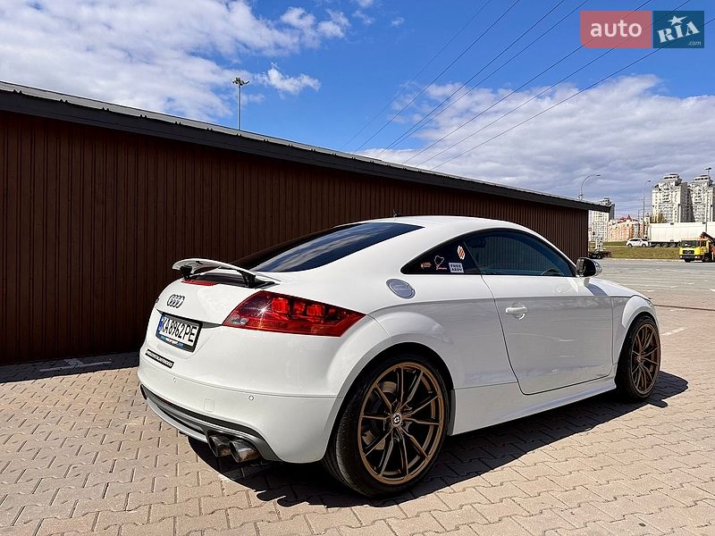 Купе Audi TT S 2012 в Киеве