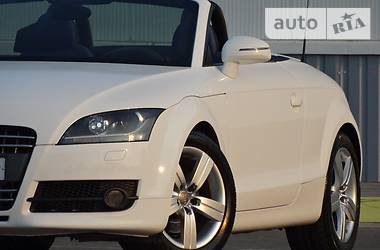Кабриолет Audi TT 2009 в 