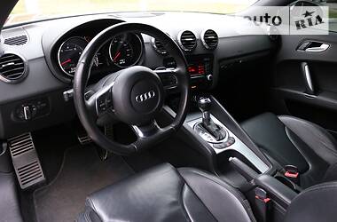 Купе Audi TT 2010 в 