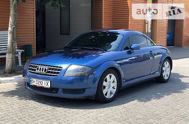 Купе Audi TT 2003 в 