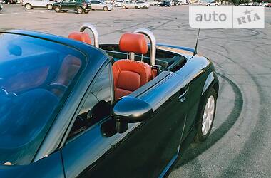 Кабриолет Audi TT 2004 в Харькове