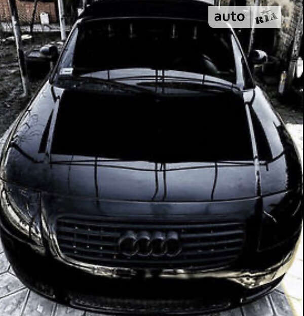 Родстер Audi TT 2000 в Києві