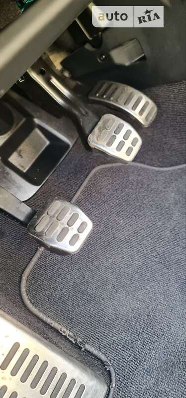 Родстер Audi TT 2005 в Киеве фото 33 Родстер Audi TT 2005 в Киеве