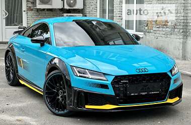 Купе Audi TT 2021 в 