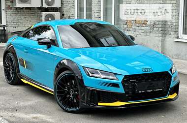 Купе Audi TT 2021 в 