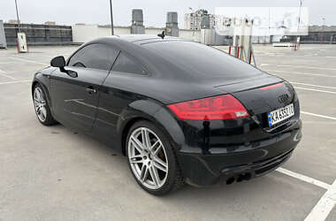 Купе Audi TT 2008 в 