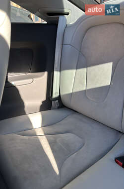 Купе Audi TT 2012 в 