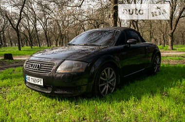 Родстер Audi TT 2001 в Вільногірську