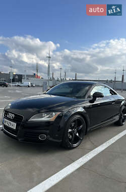 Audi TT 2011 Audi TT 2011