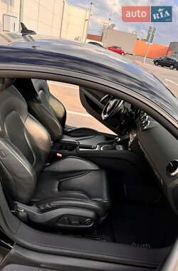Купе Audi TT 2011 в Киеве