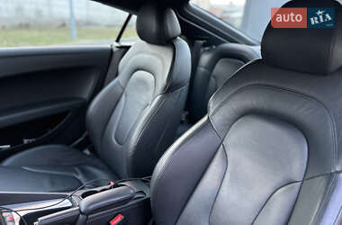 Купе Audi TT 2009 в 