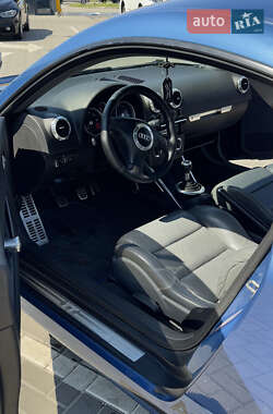 Купе Audi TT 1999 в 