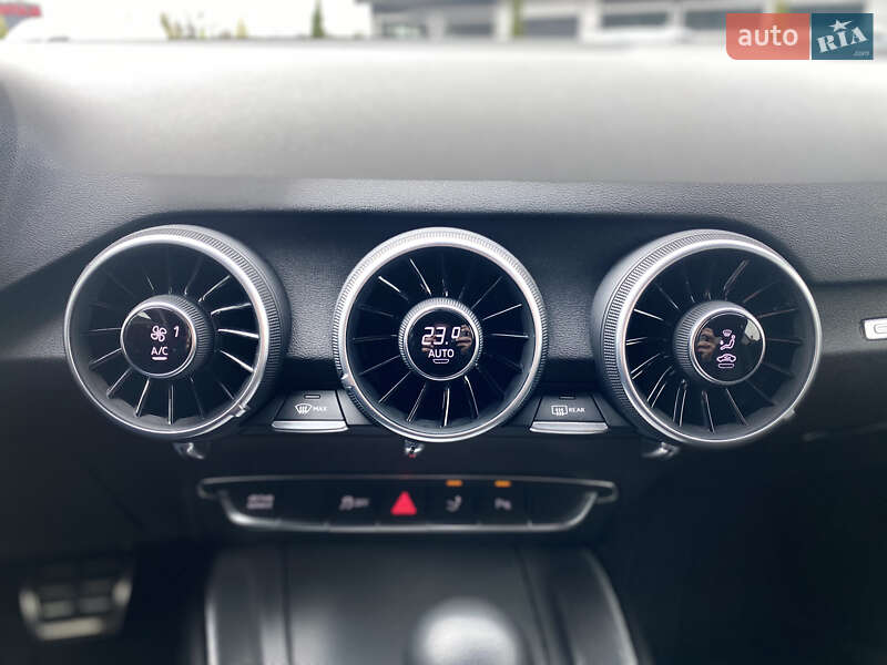 Купе Audi TT 2018 в Львове