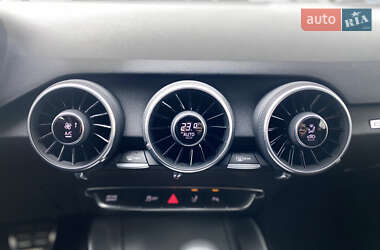 Купе Audi TT 2018 в 