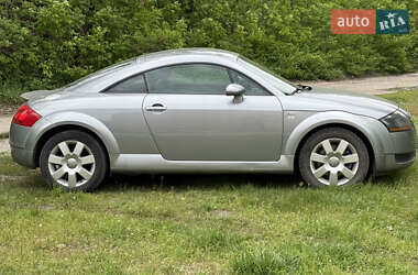Купе Audi TT 2006 в 
