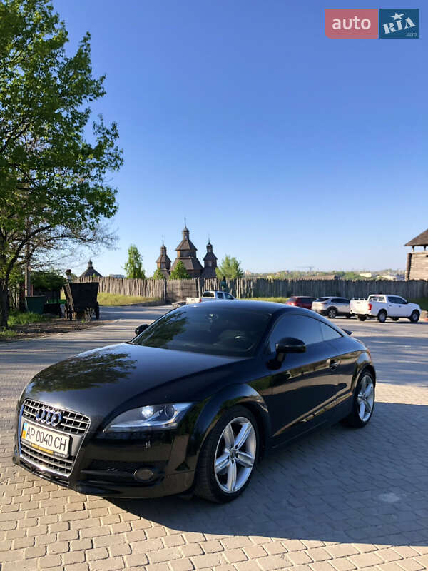 Купе Audi TT 2010 в Запоріжжі